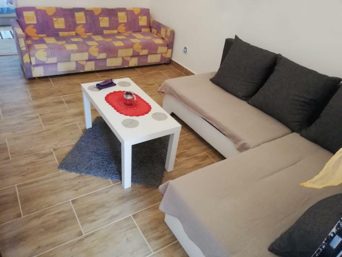 Ani Apartment *